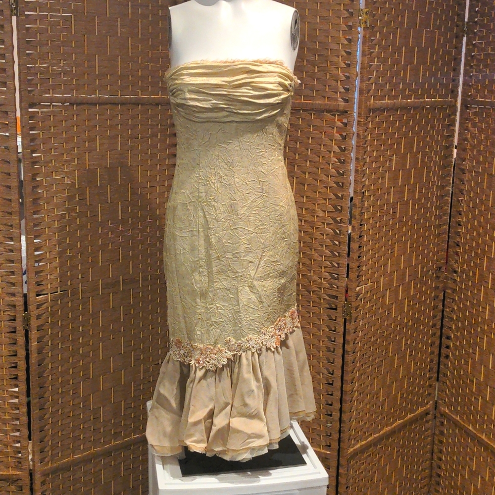 Laundry by Shelli Segal Strapless Gold Fairy Dress